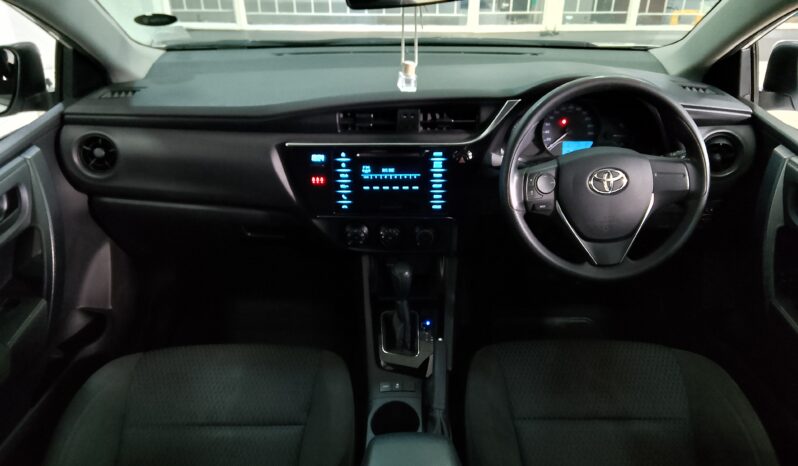 Toyota Corolla 1.8 Quest Plus Auto full