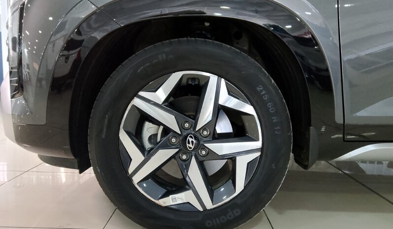 Hyundai Alcazar 2.0 Exclusive A/T full