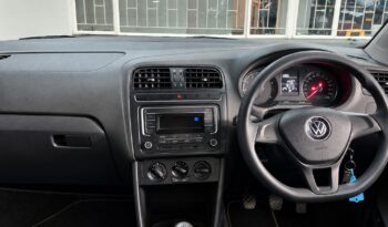 Volkswagen Polo Vivo 1.4 Trendline full