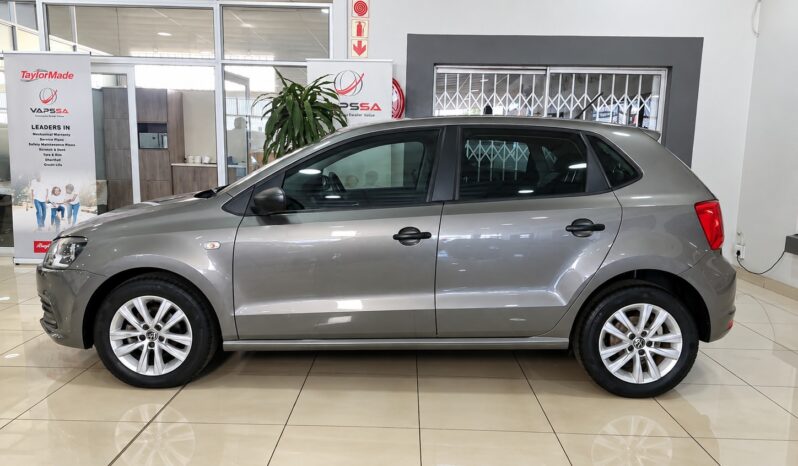 Volkswagen Polo Vivo 1.4 Trend 5DR full