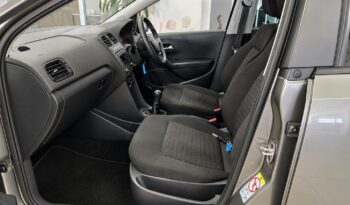 Volkswagen Polo Vivo 1.4 Trend 5DR full