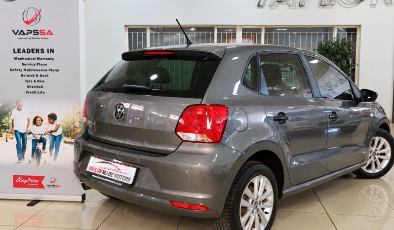 Volkswagen Polo Vivo 1.4 Trend 5DR full